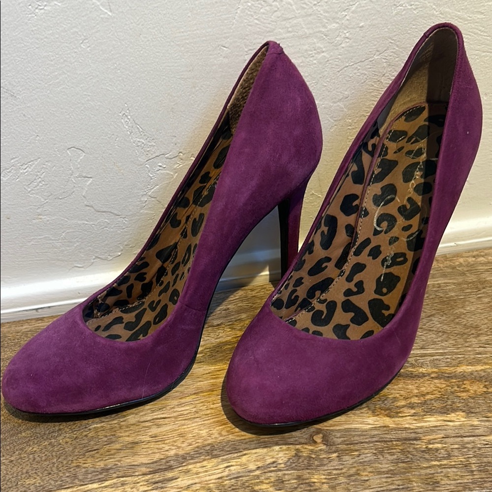 Jessica Simpson Purple Stiletto Heels with Leopard Lining